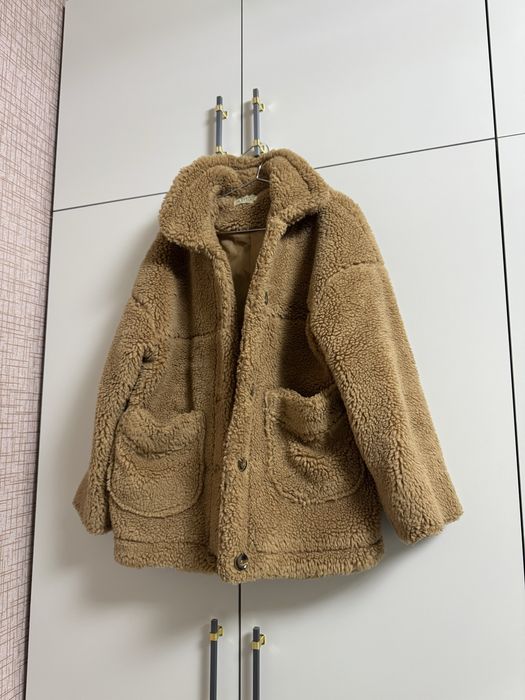 Женскаая куртка дубленка