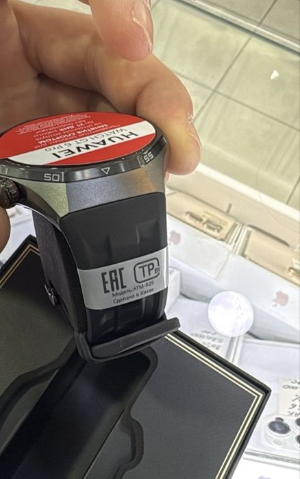 Продам новые Huawei Watch 6 pro