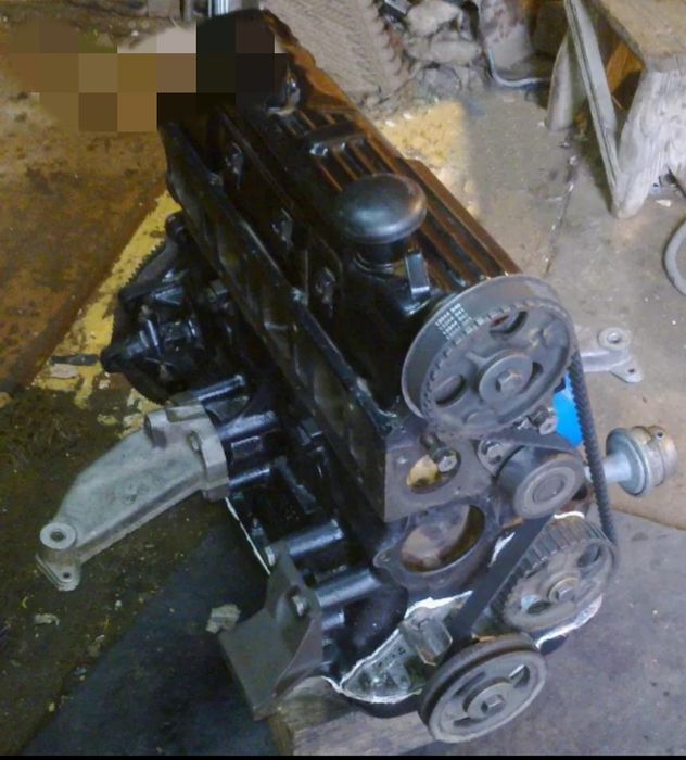 Форд Двигатель ОНС-2.0 в хорошем состоянии