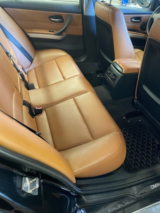 Автомобил BMW e90