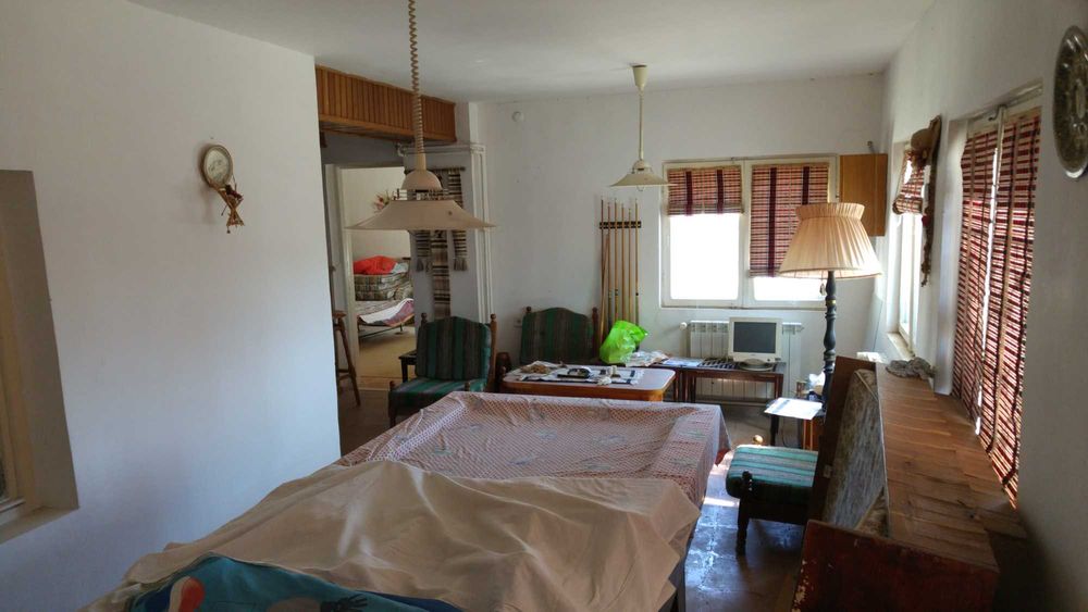 Casă cu 6700 mp în Sinoe