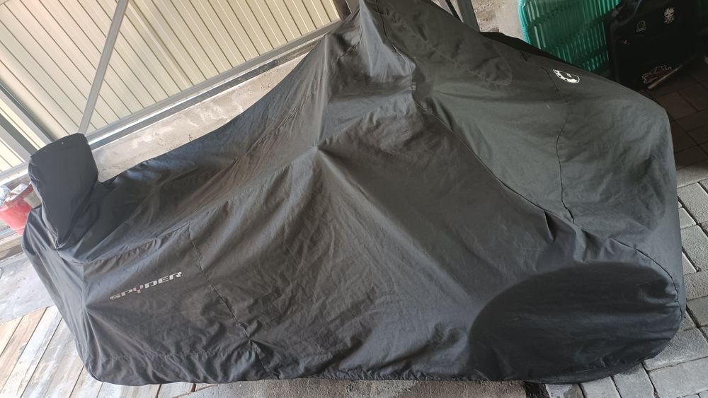 Продаю трицыкл BRP 2009