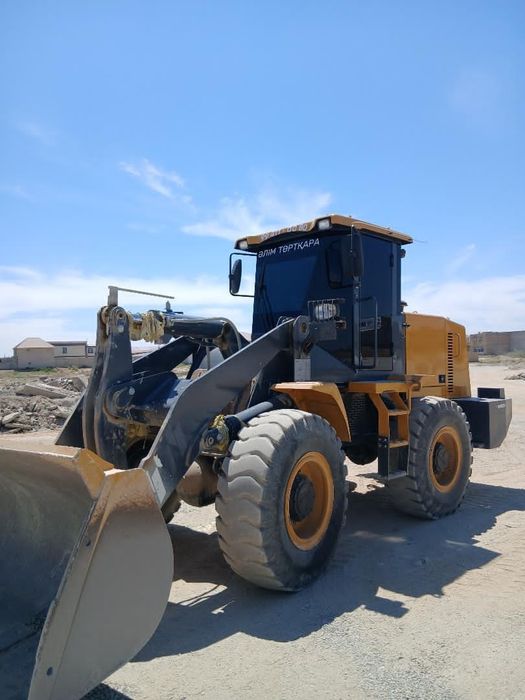 Погрузчик сатылады