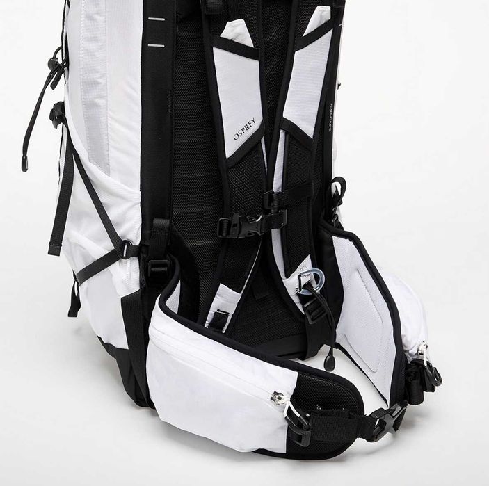 Rucsac Osprey Talon 22 Backpack , Alb cu Negru