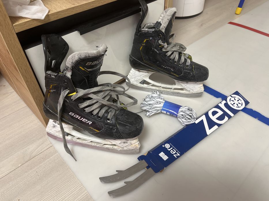 Коньки M5 pro размер 2.5