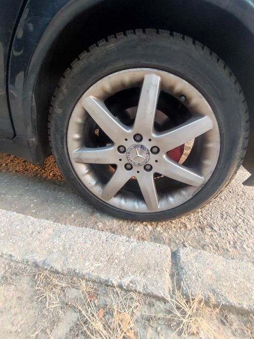 Продавам джанти и гуми