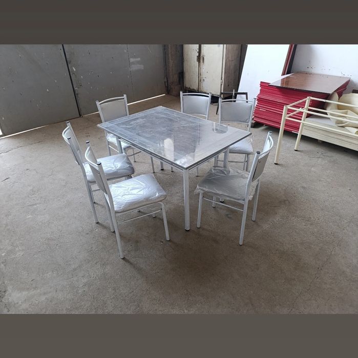 Oshxona  stul stullar bor