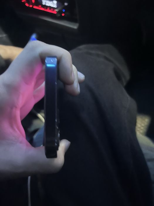 Айфон 12 емкость 100