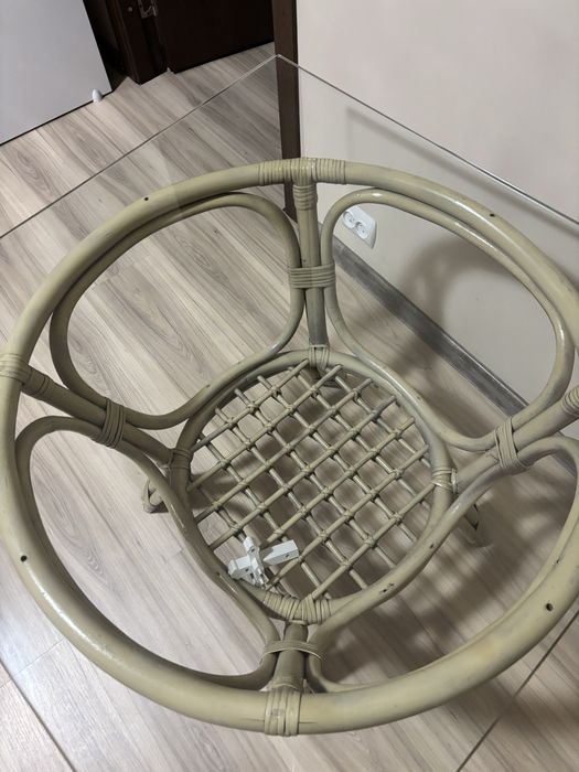 Masa din ratan cu blat din sticla 78/78cm