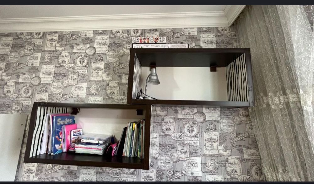 Стол писменный или компьютерный