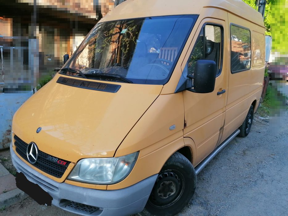 Mercedes-Benz 208 CDI