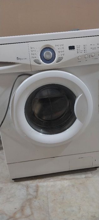 Стиральная машина LG