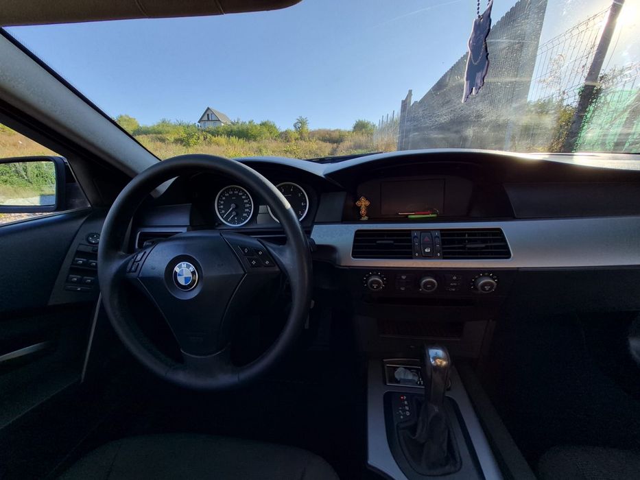 Bmw seria 5 e 60 520i