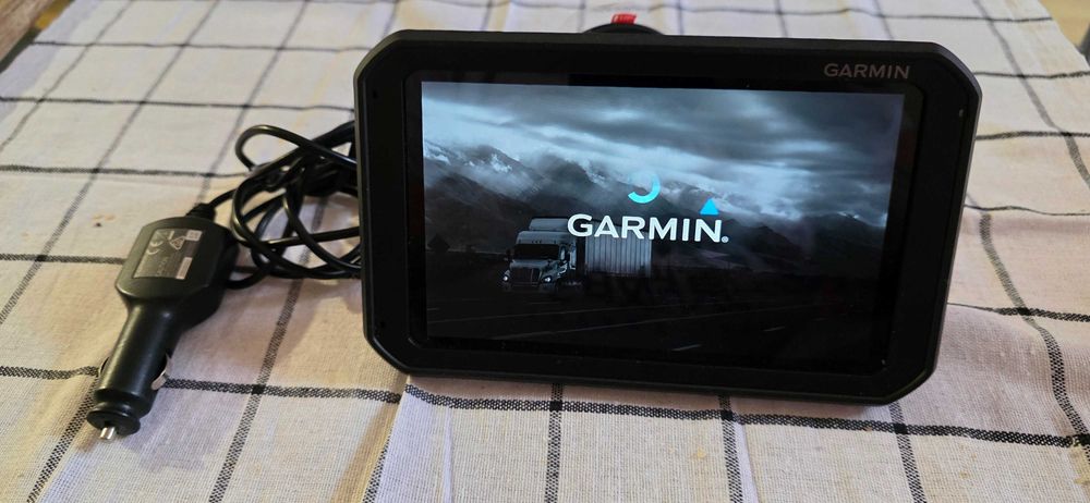 Навигация за камион Garmin Dezl/ Fleet 770 7 инча най новите карти за цяла Европа и Турция