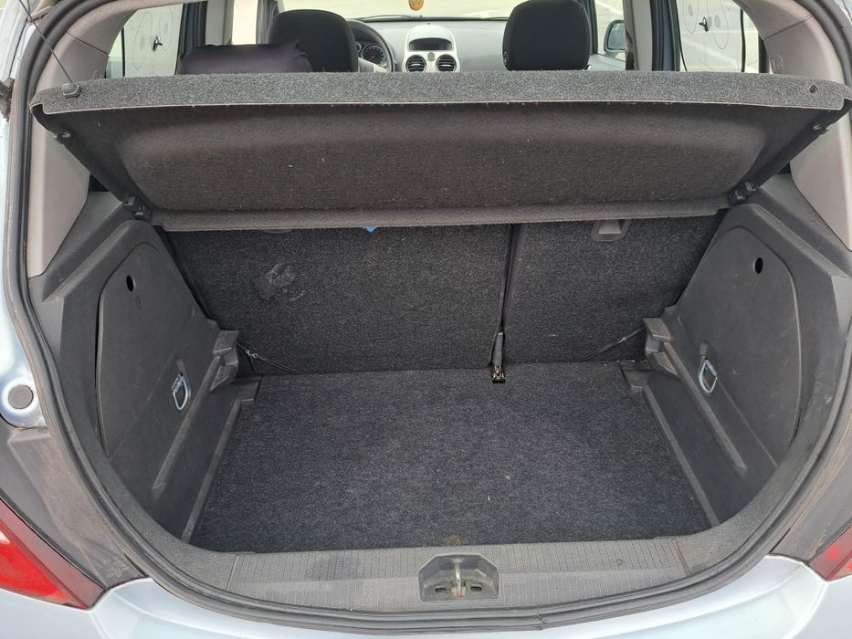 Opel Corsa D 2008