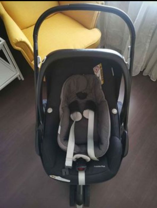 Carucior Queen de vânzare