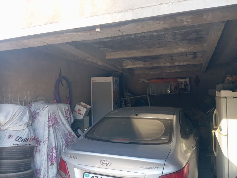 Гараж продаётся.