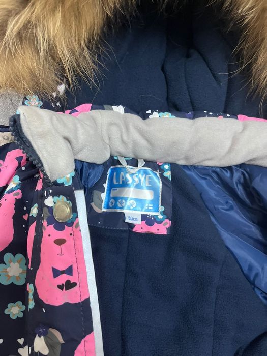 Продам детскую куртку.