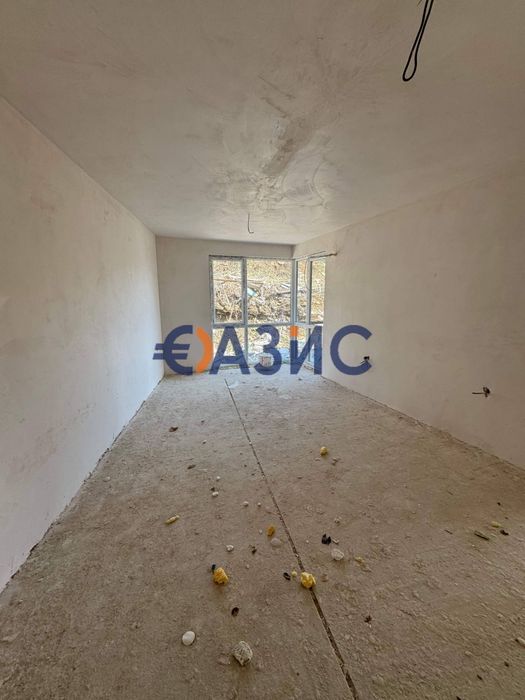 Продава се Двустаен апартамент в Свети Влас - 64 кв.м за 1093 €/кв.м - Снимка #9