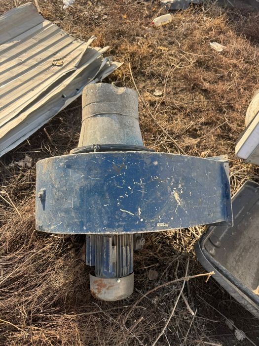 Продам вытяжку улитка