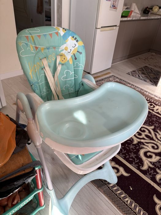 Стульчик для кормления