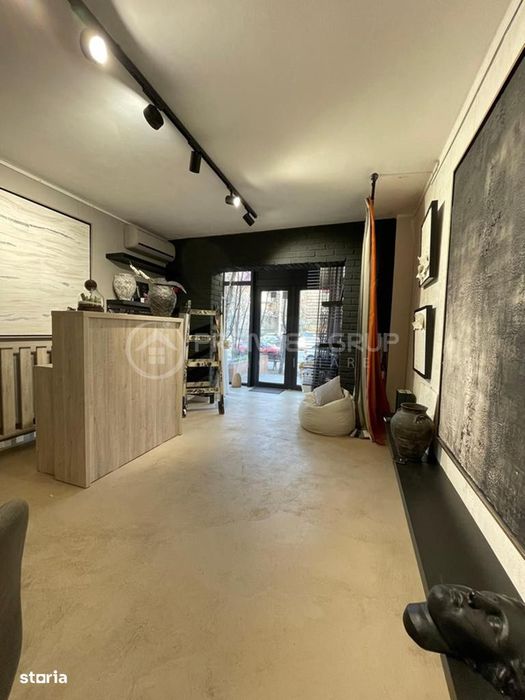 Spatiu comercial 42mp, cu vitrina si vad pietonal, Gara, CT + AC