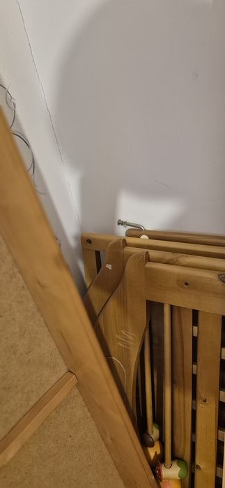 Детская кровать из натурального дерева