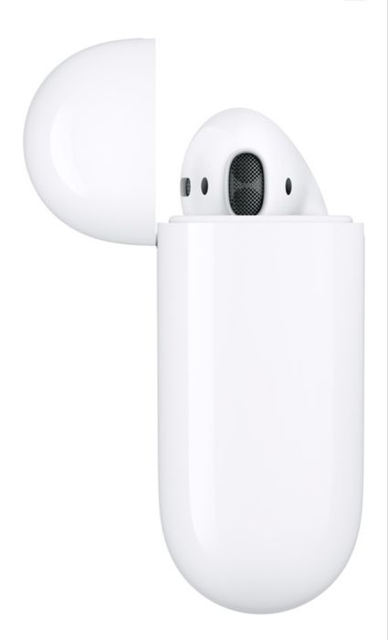 Apple AirPods with Charging Case