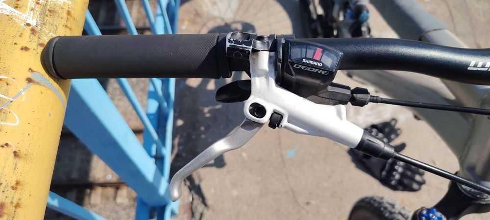 Велосипед двухподвес specialized