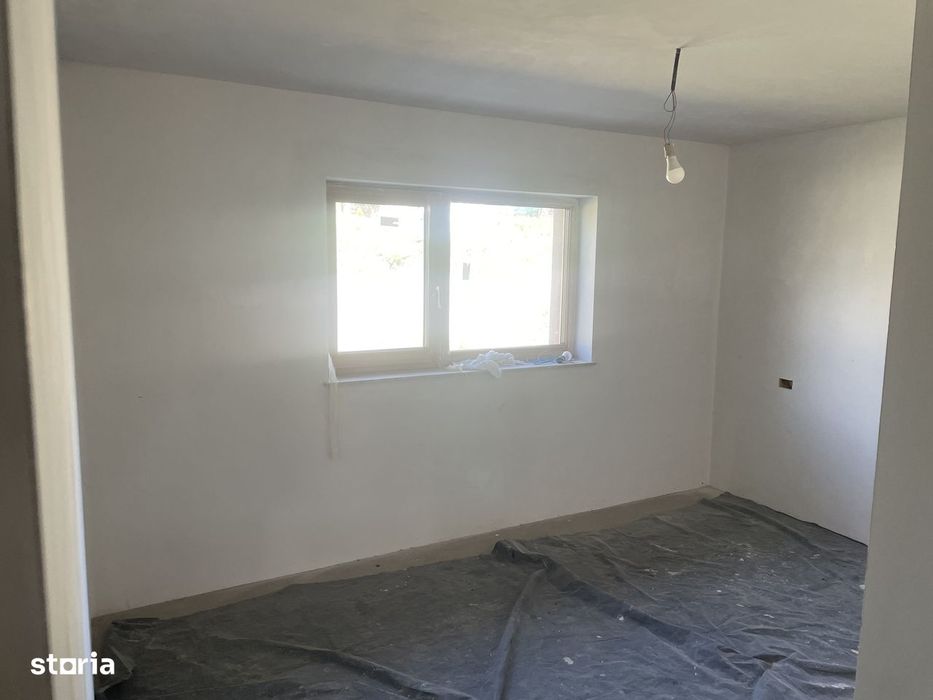 Se vinde casa la gri, din caramida, judet/oras Vaslui, sat Corbu