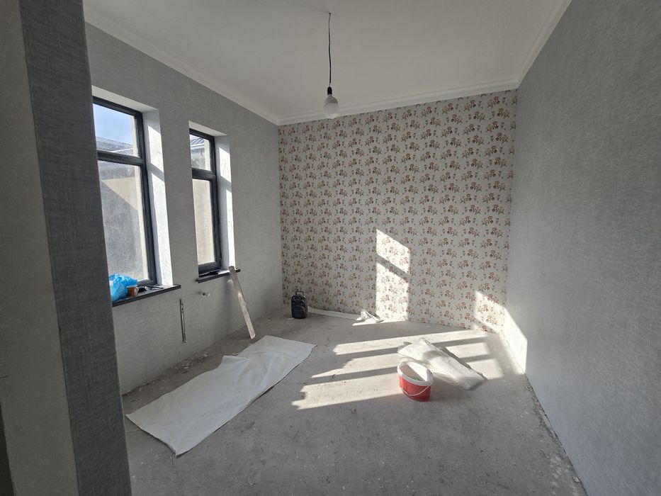 Xasanboyda 3 sotu 5 xonali hovli uyimiza sotiladi