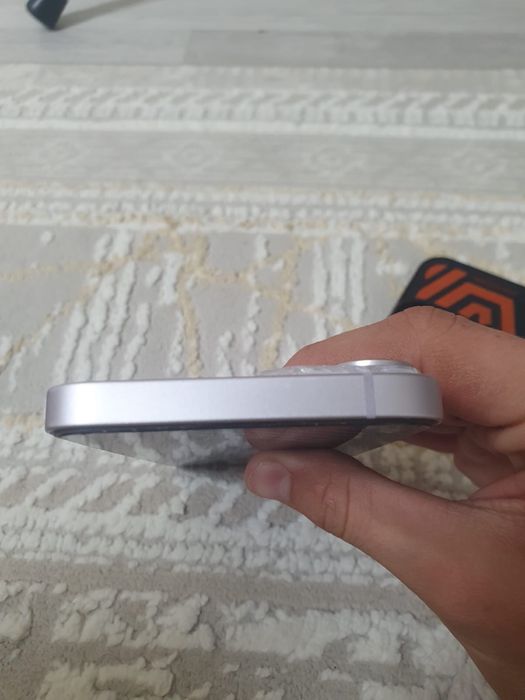 iPhone 14 разбитый