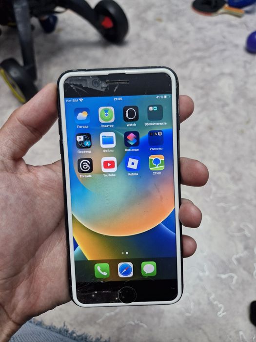 Продам Айфон8+ плюс