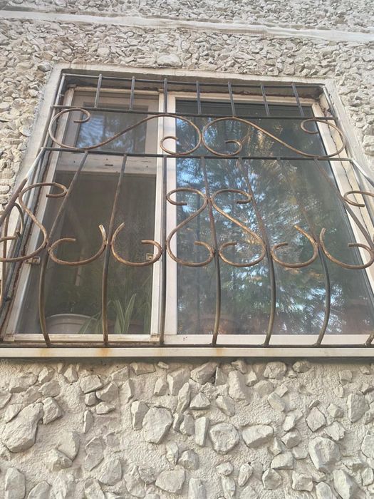 Продам решетки для окон