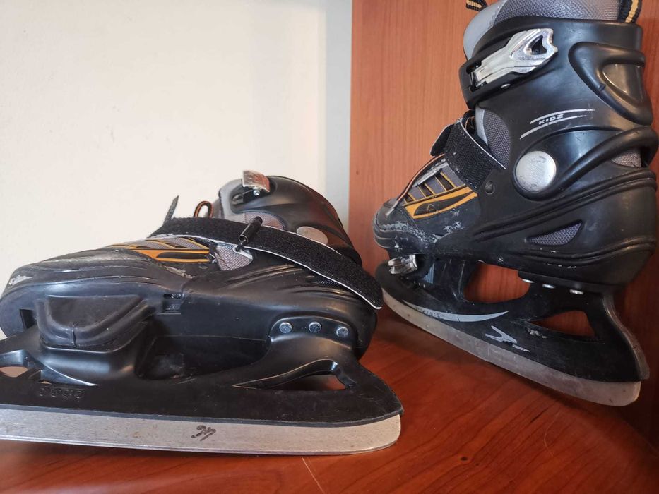 Role copii(6-9 ani) , patine cu rotile, patine de gheata