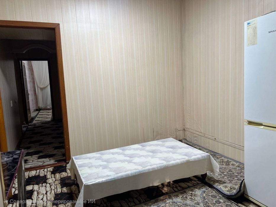 Sergeli 1 etaj 4 xonali orqa va oldi taraf ogorod va parkovka