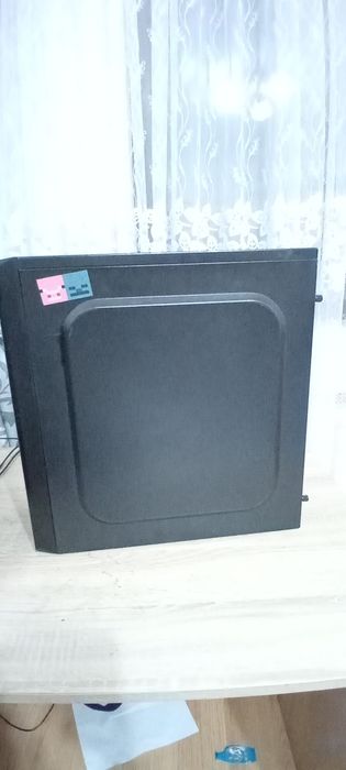 Pc de vanzare cu placa de retea răspund pe dau clip sa arat ca functio