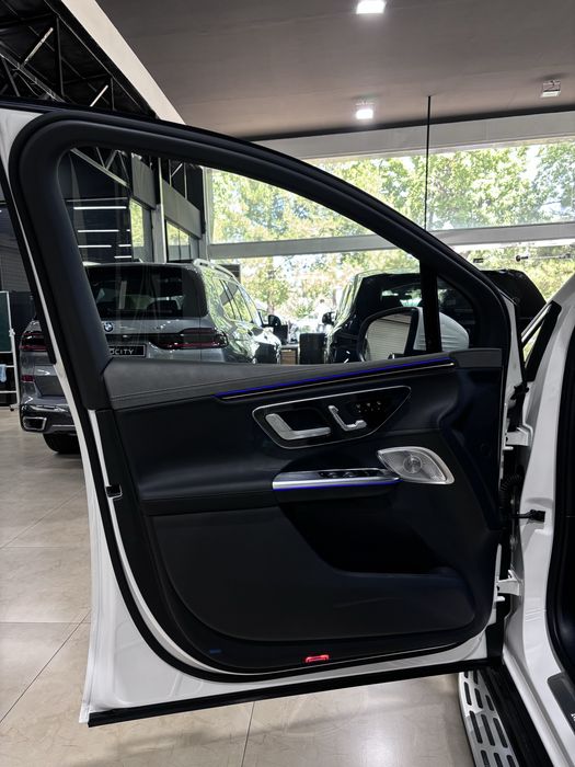 Mercedes Benz EQE 500