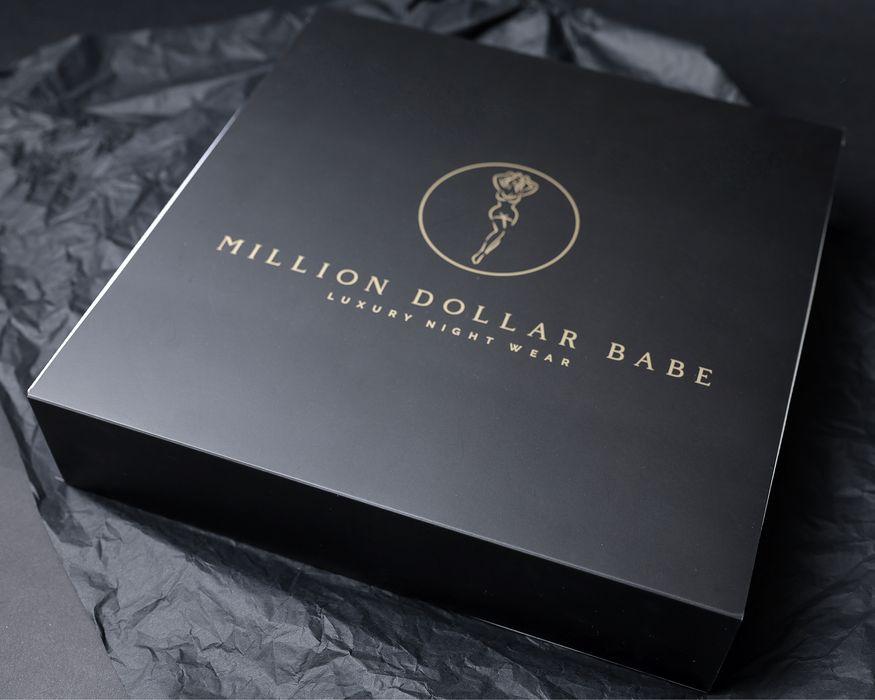 Stoc pijamale satin peste 400 buc – oportunitate afacere