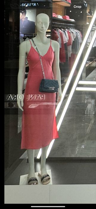 Дамски манекени Армани за оборудване на магазини