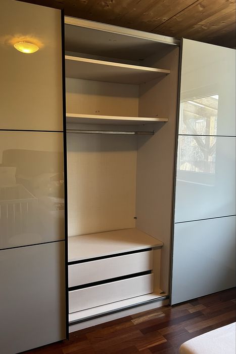 Dressing/Dulap 300/221/60 cm 3 usi culisante sticla gri deschis