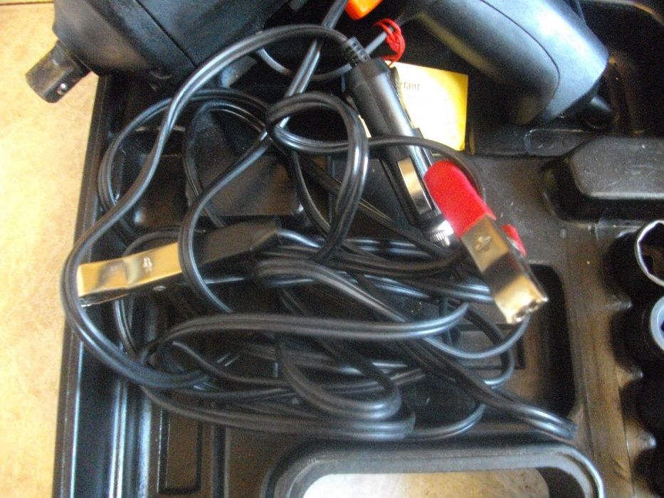 12 Волта Гайковерт 1/2 Комплект Einhell 200 вата/ Challenge 50 вата