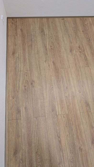 Укладка ламината и напольных покрытий