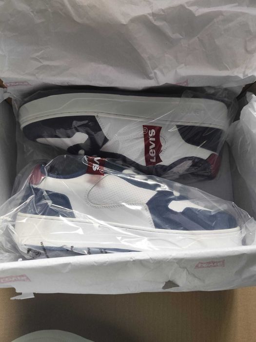 Sneakers Levis Glide marime 43