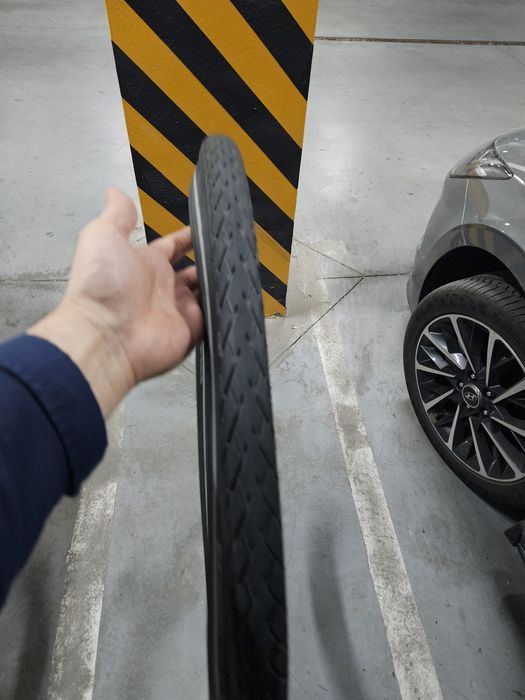 Резина для велосипеда schwalbe marathon  (гревел, мтб)