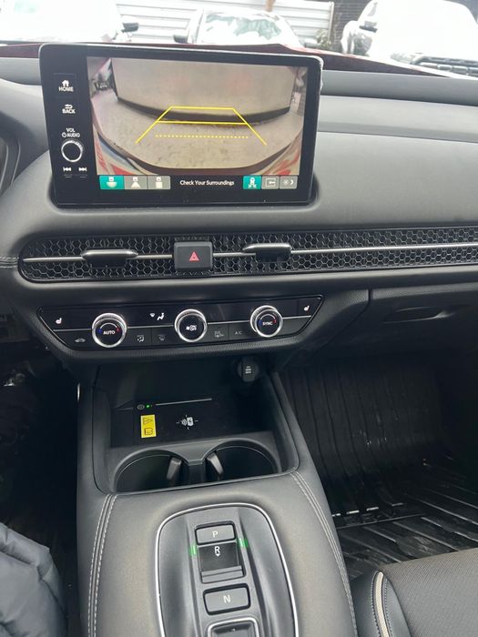 Honda ZRV 3029 km, decembrie 2025, hibrid, avariat, AVARIATE