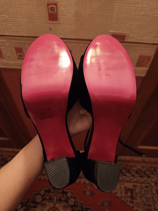 Босоножки Размер 40