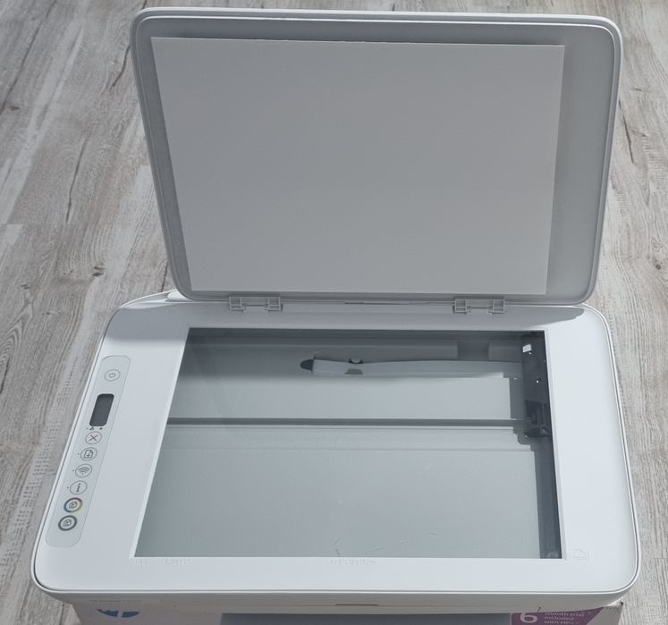Imprimanta HP Deskjet 2710e