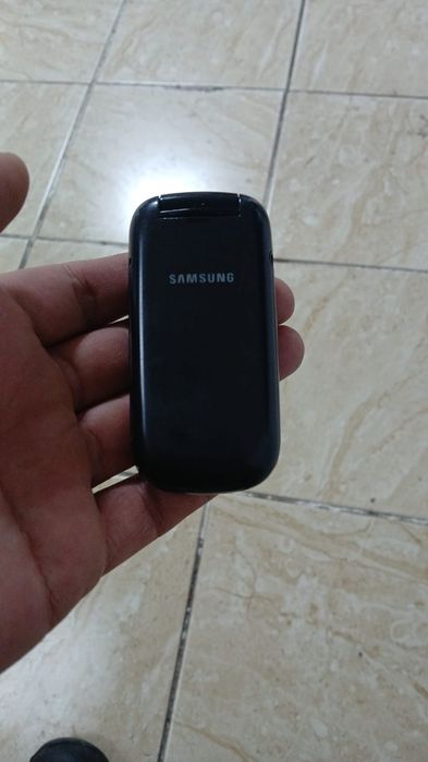 Самсунг раскладушка