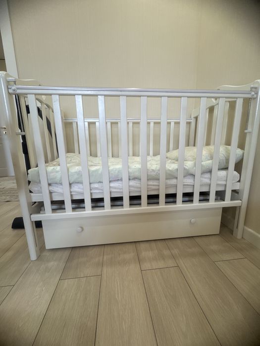 Кровать в отличном состоянии с мотоасом